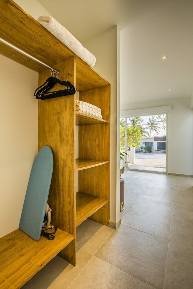 Фото Boca Catalina Modern Villa