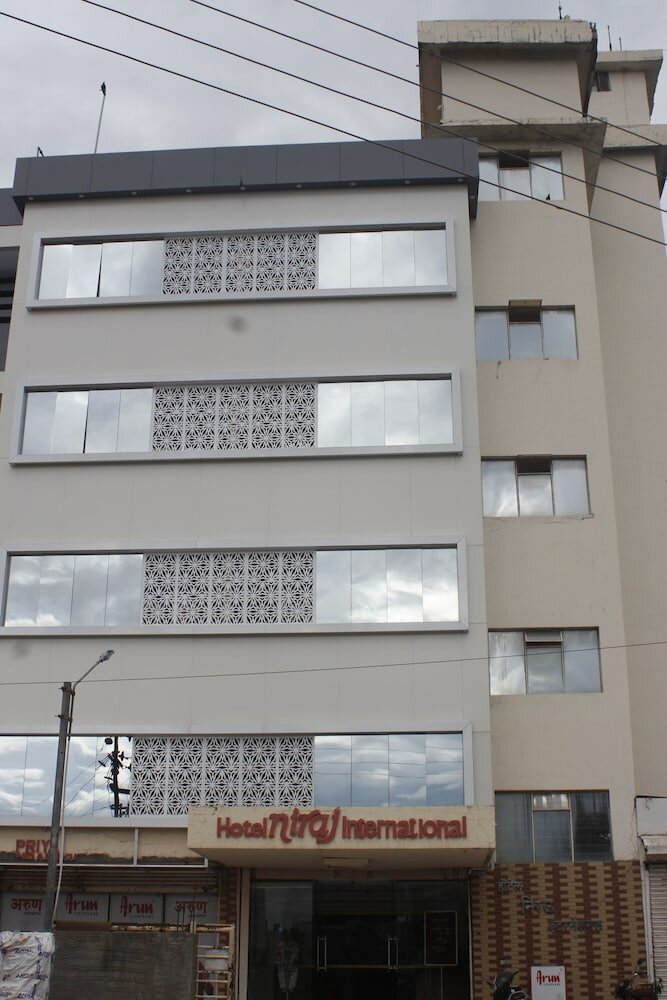 Фото Niraj International