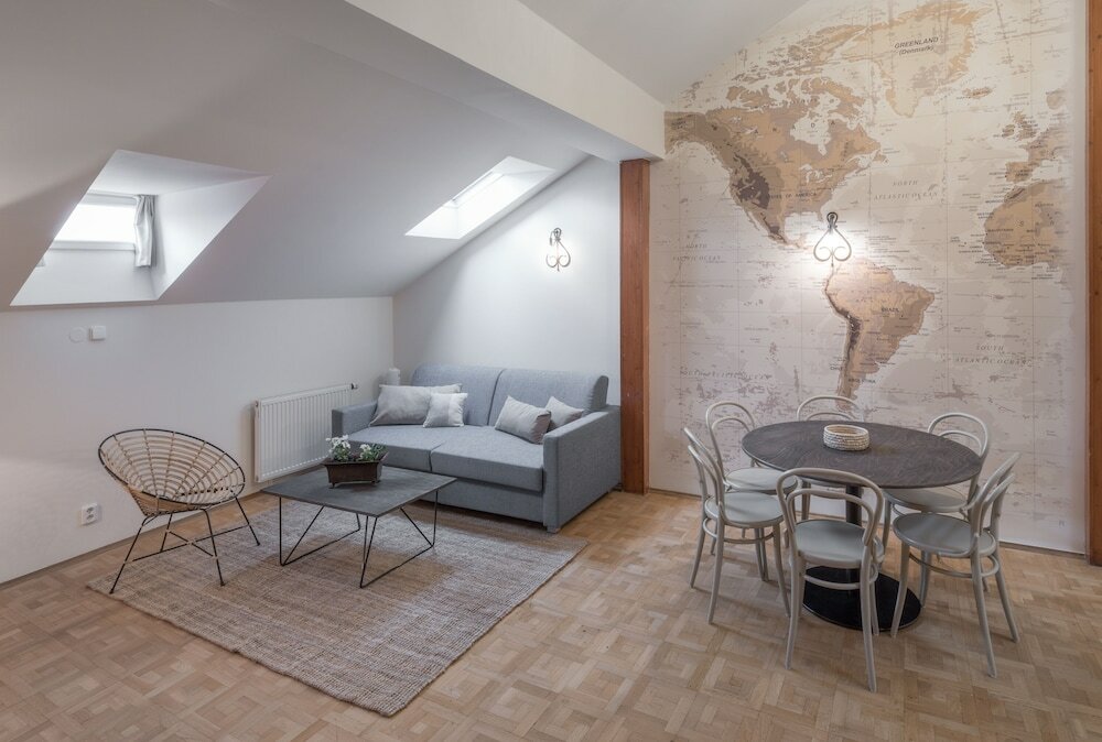 Фото 6 Continents Apartments by Adrez Living