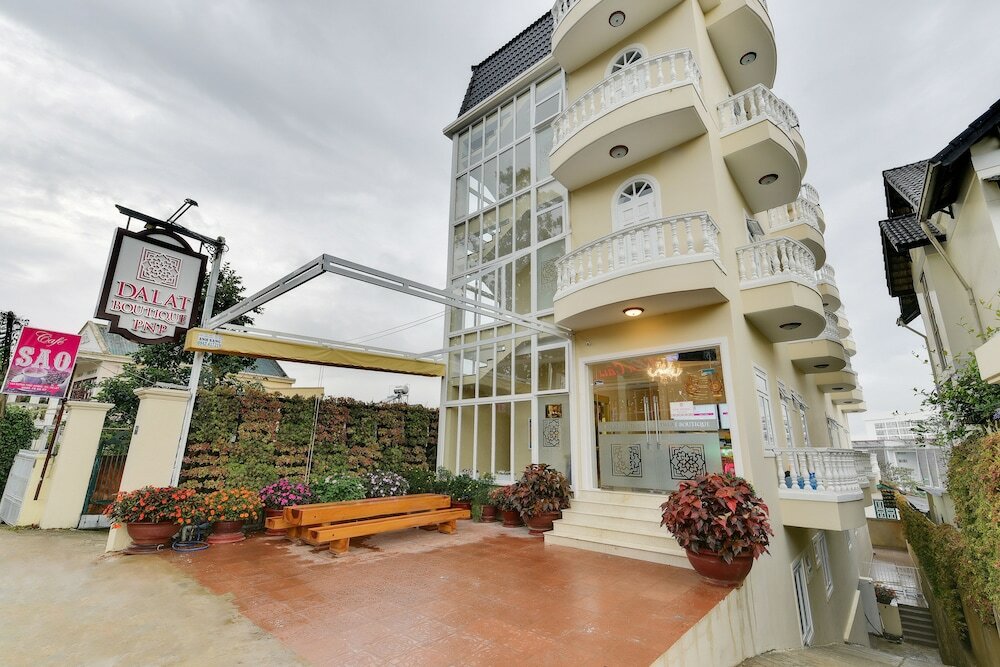 Фото Dalat Boutique Hotel