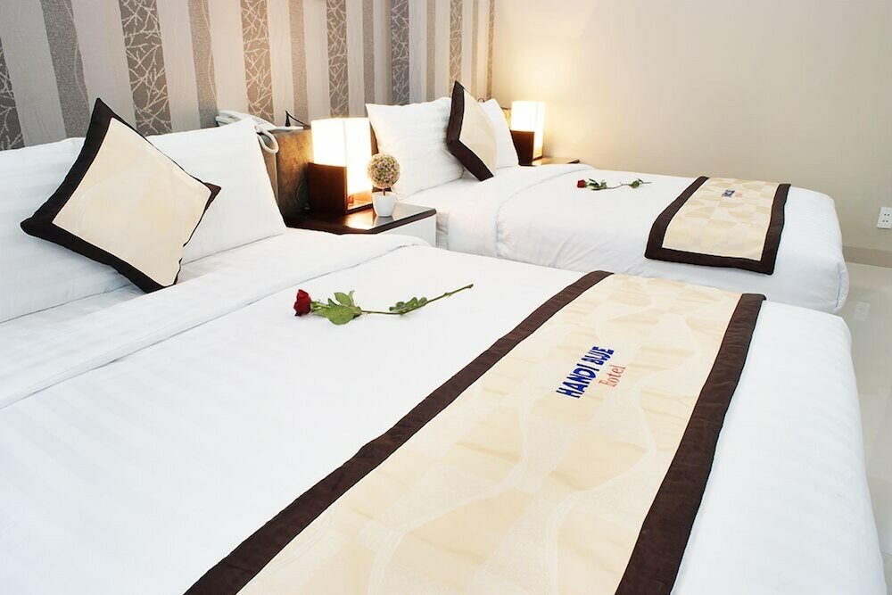 Фото Hanoi Blue Hotel - The Water Front