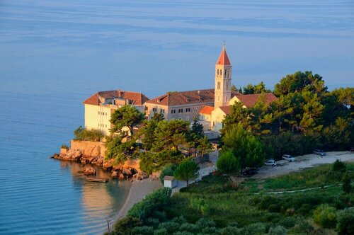 Гостиница Apartments and Room Napoli в Боле