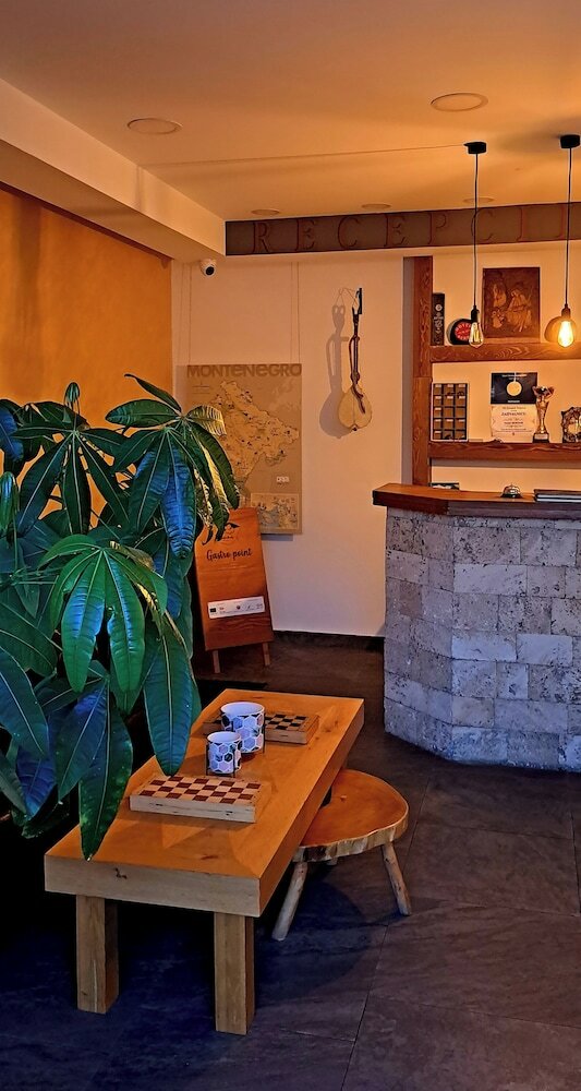 Фото Hotel Serdar