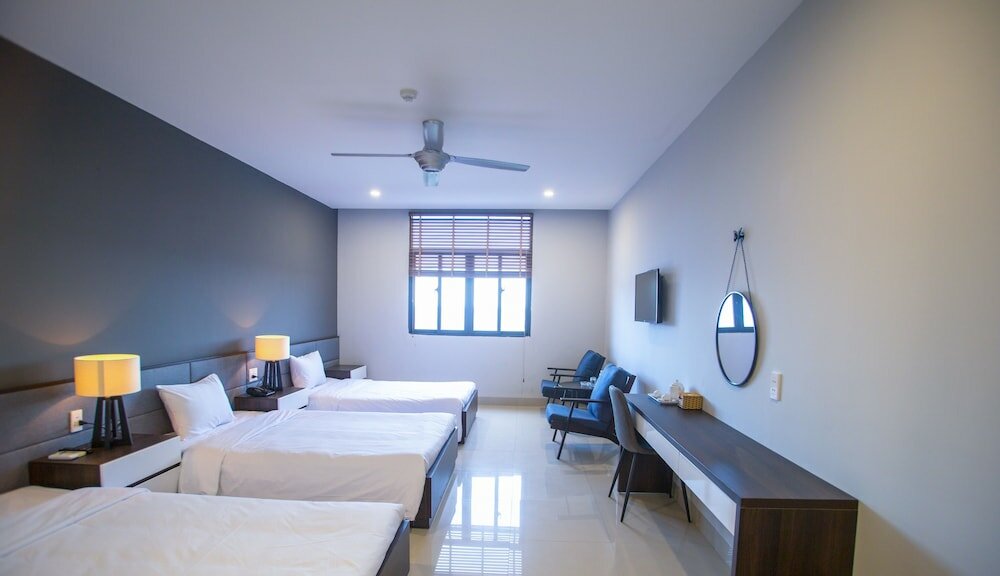 Фото My Khe 2 Da Nang Seafront Hotel