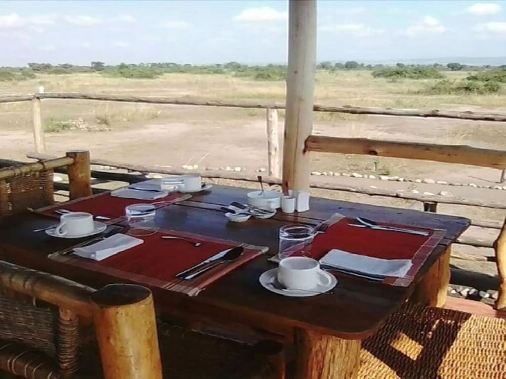 Фото Kazinga Wilderness Safari Camp