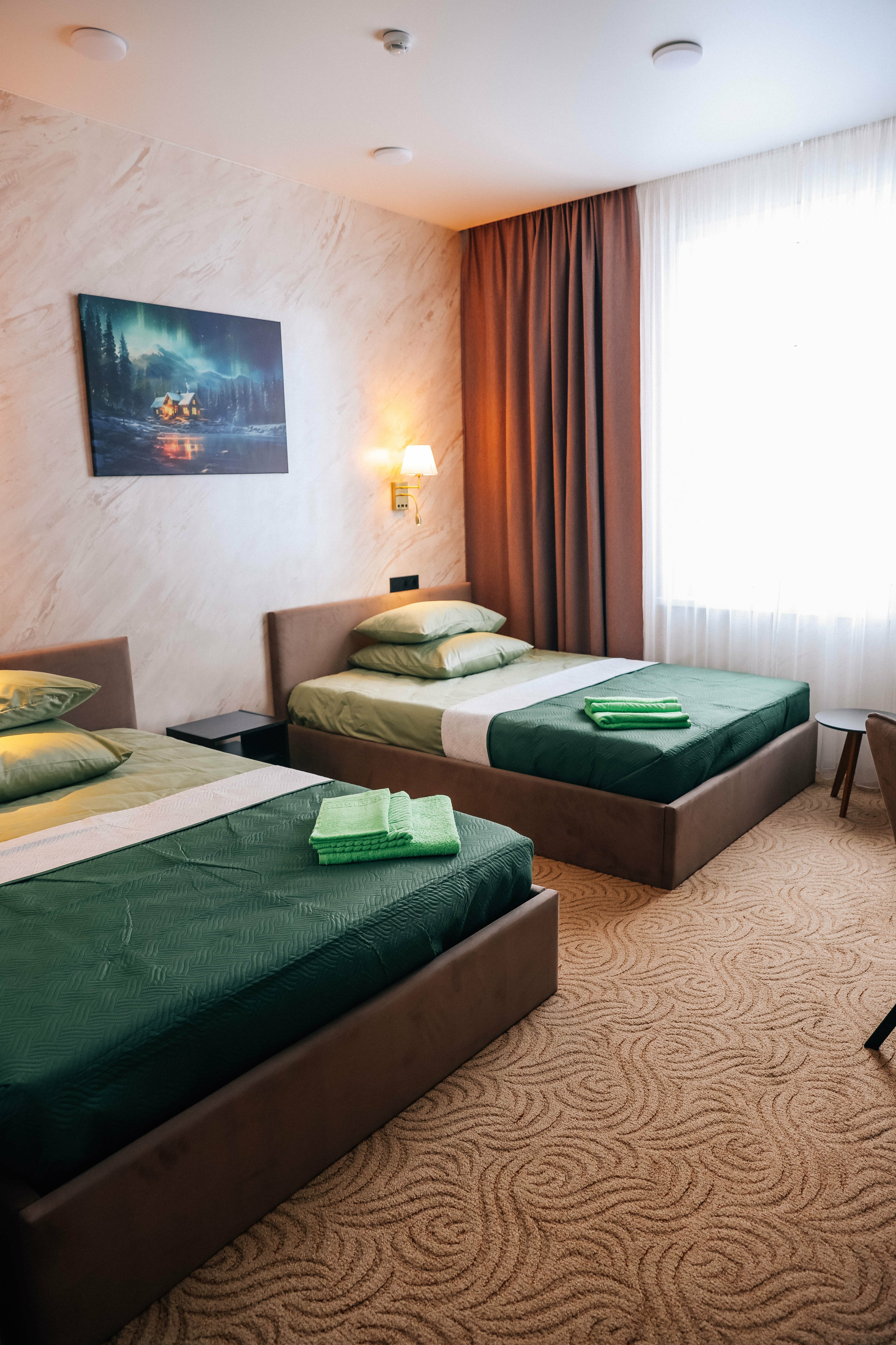 Фото отеля 2