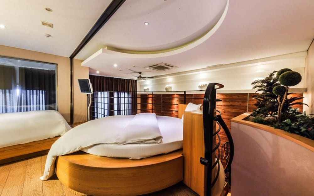 Фото Life Style F Hotel