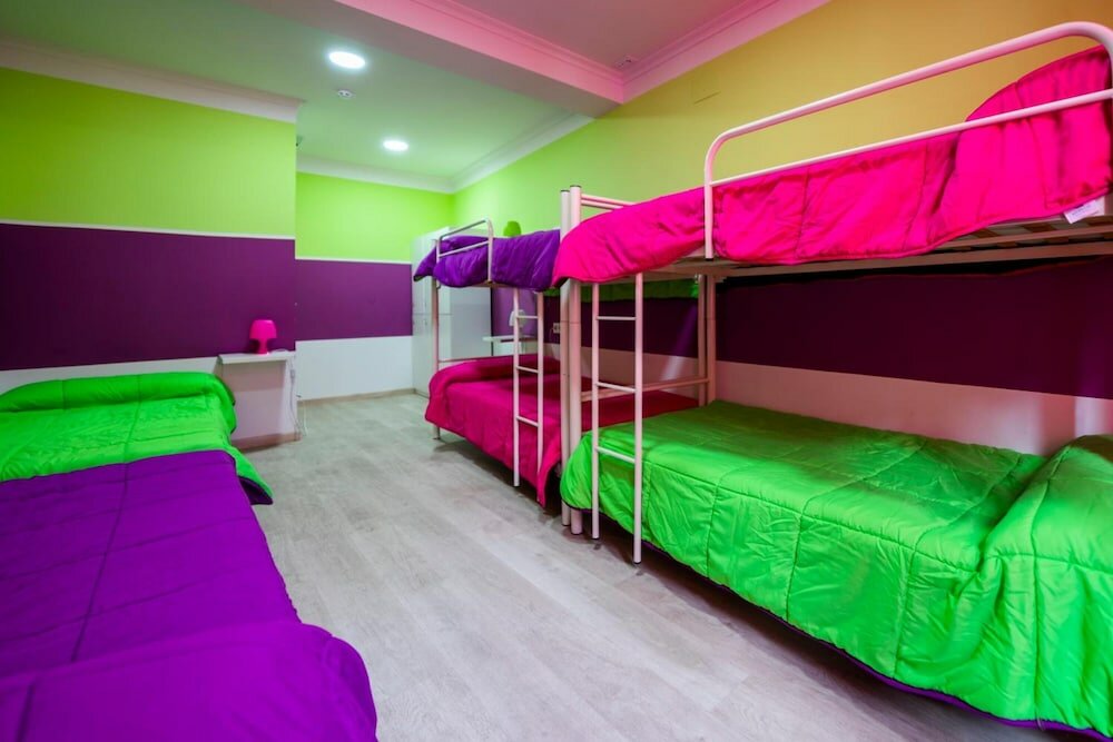 Фото Shiku Hostel