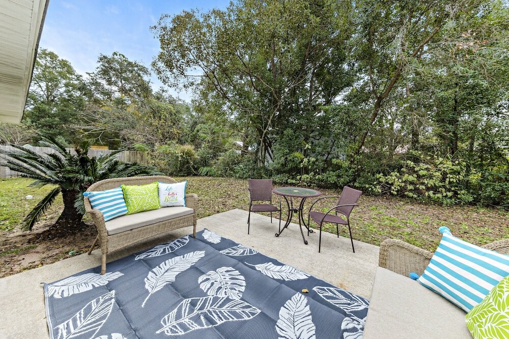 Фото Charming Pensacola House with All Needed Essentials