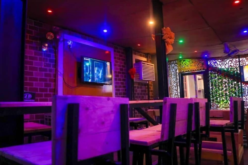 Фото Mt Deluxe Hotel Asaba