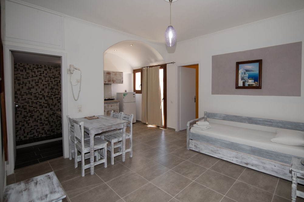 Фото Orfeas Apartments