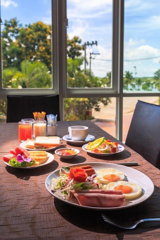 Фото Kwanruen Park hotel