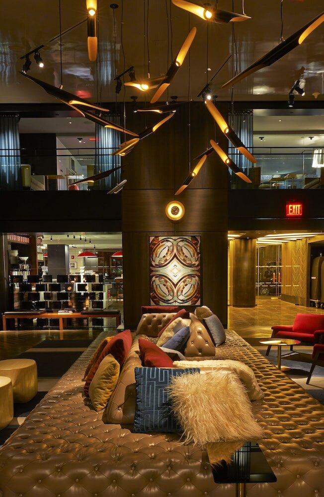 Фото Paramount Times Square