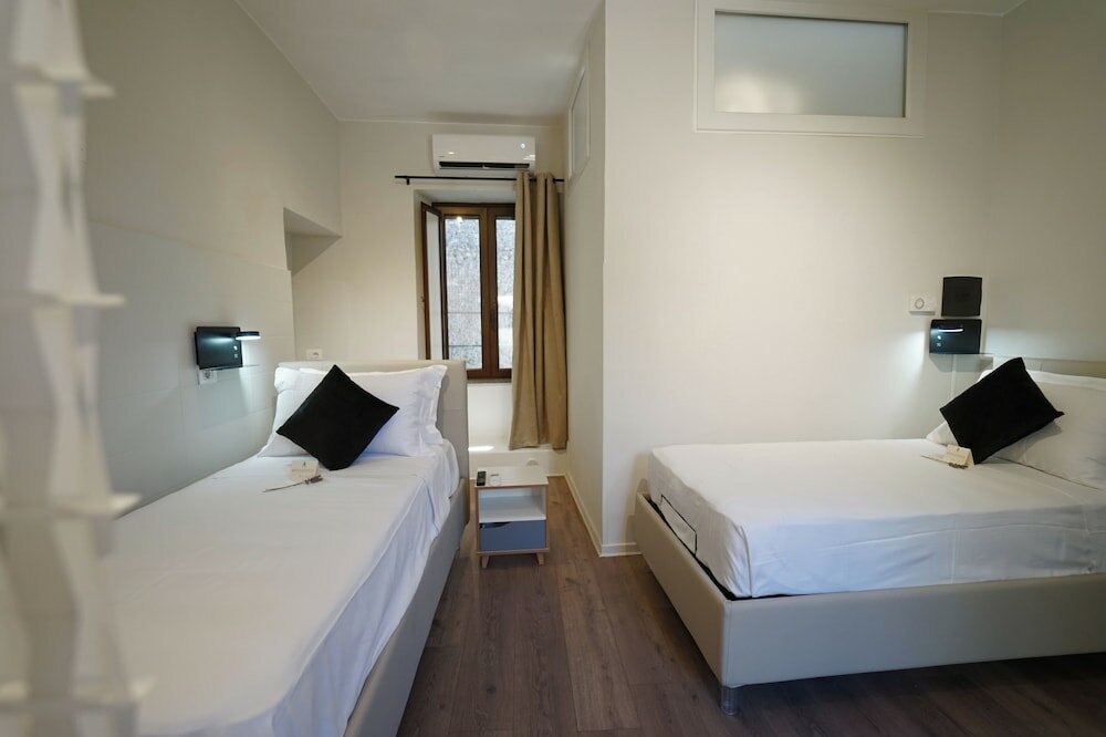 Фото Soho Piaggiarelle by Dasso