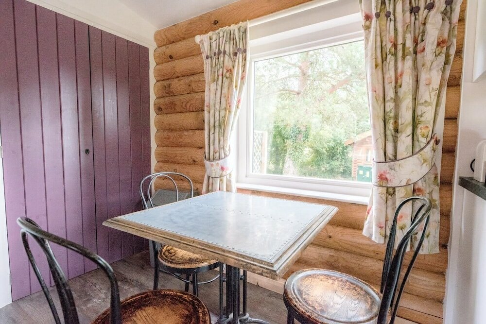 Фото Magnolia, Kingfishers