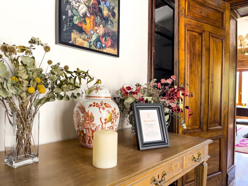 Фото Angelats Hotel