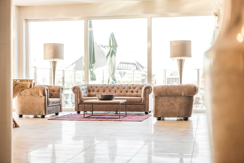 Фото Stratmanns Hotel