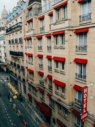 Гостиница Luxia Hotel в Париже