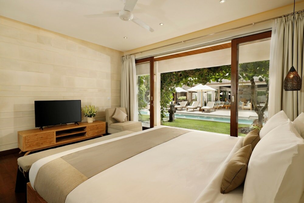 Фото Villa Tenang by Nakula