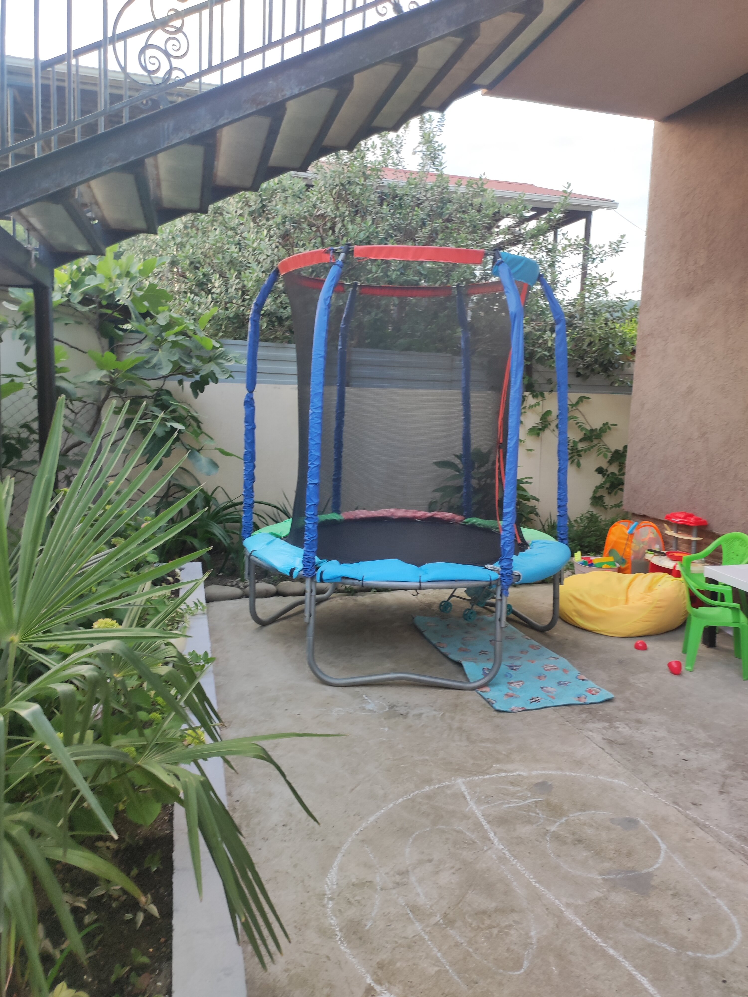 Фото Уютный дворик