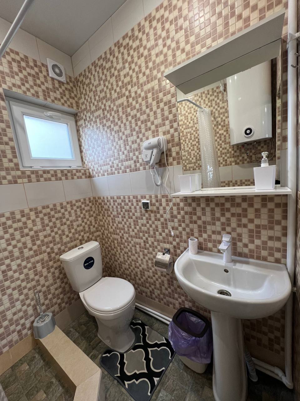 Фото Домик художника