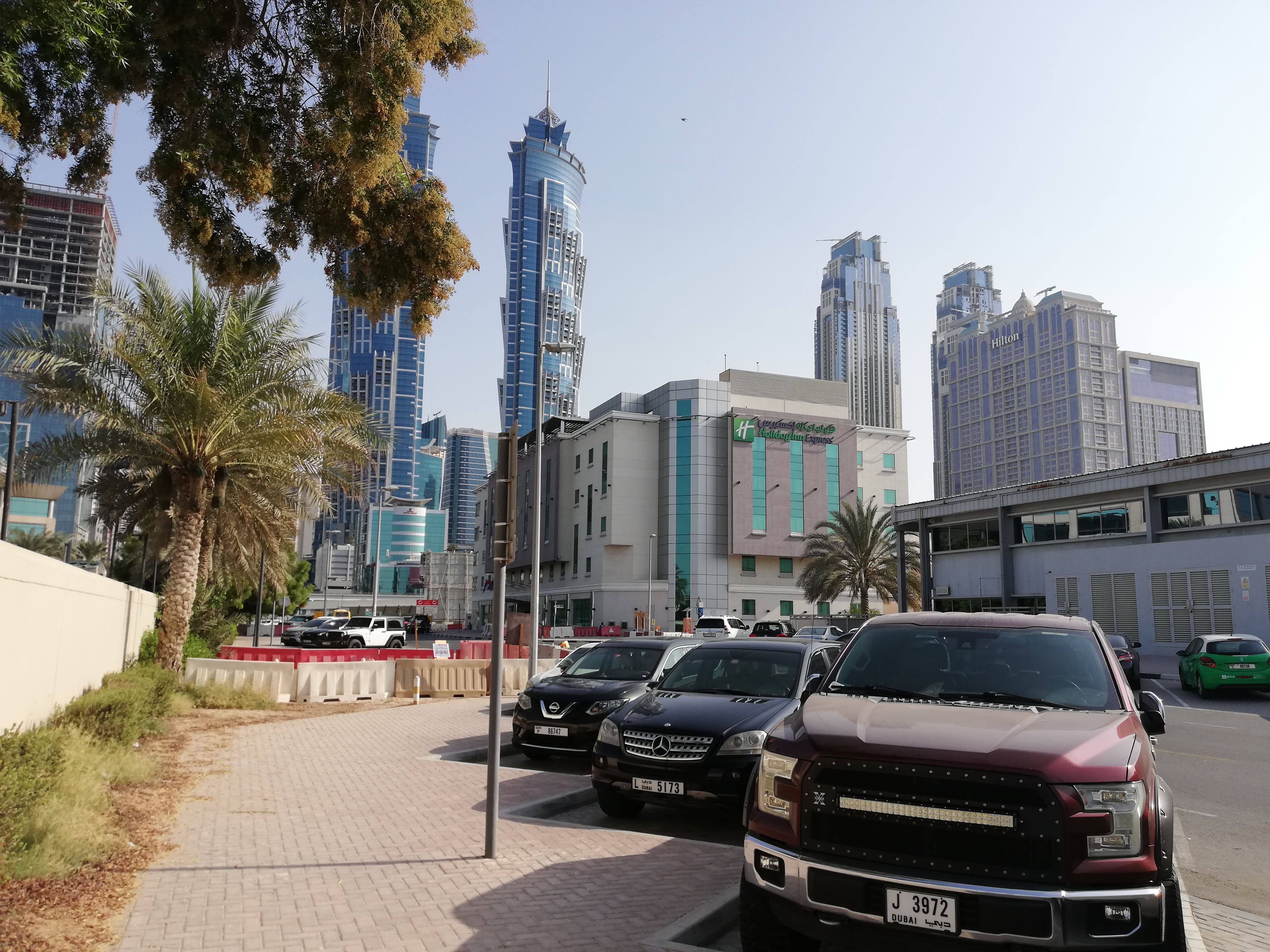 Фото Holiday Inn Express Dubai Jumeirah