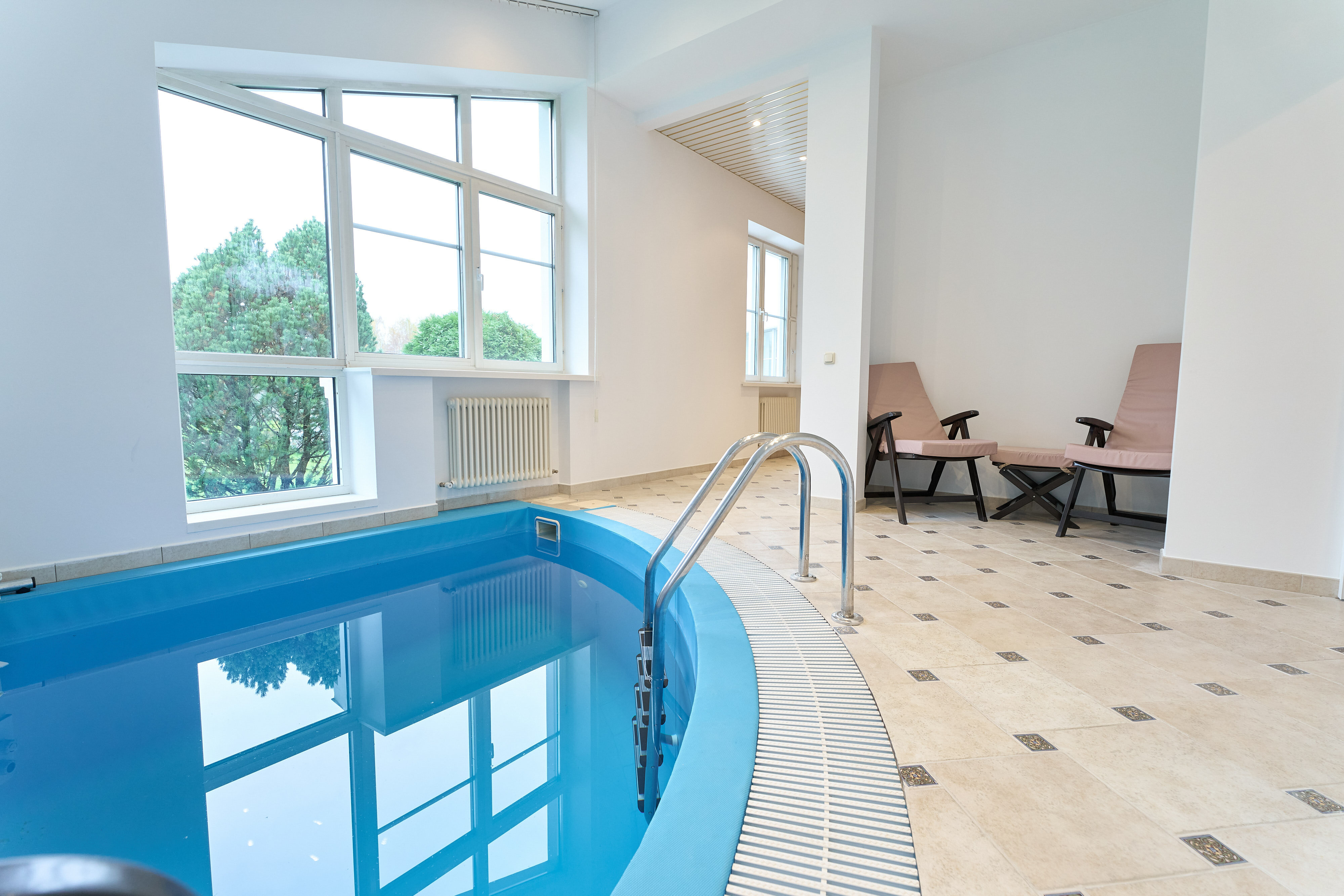 Фото White Luxe Villa