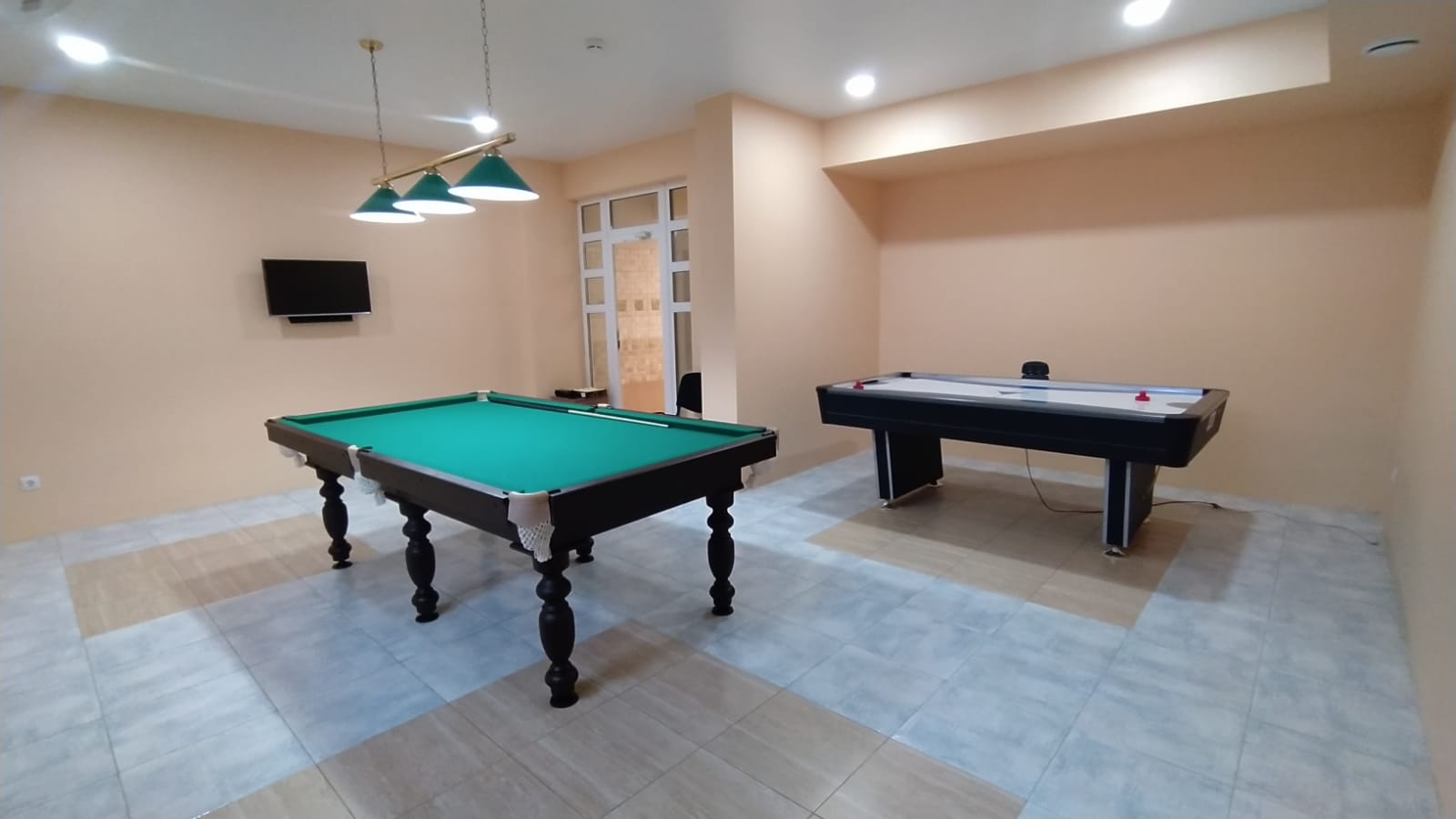 Фото Держава