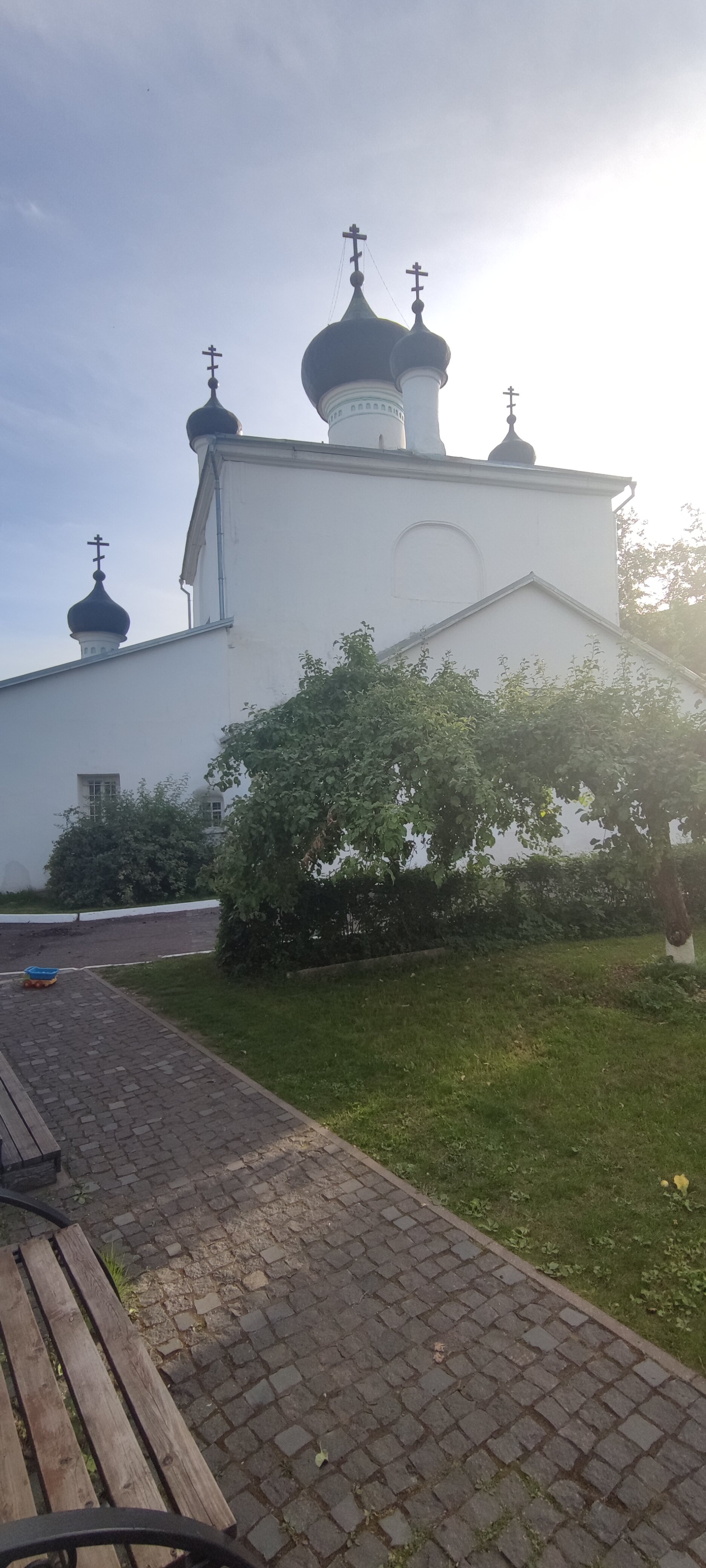 Фото Дом паломника подворья Псково-Печерского монастыря