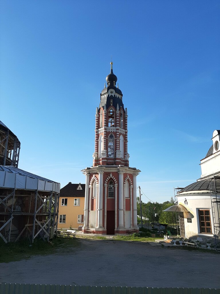 Orthodox church Tserkov Uspeniya Presvyatoy Bogoroditsy V Grabtsevo, Kaluga Oblast, photo