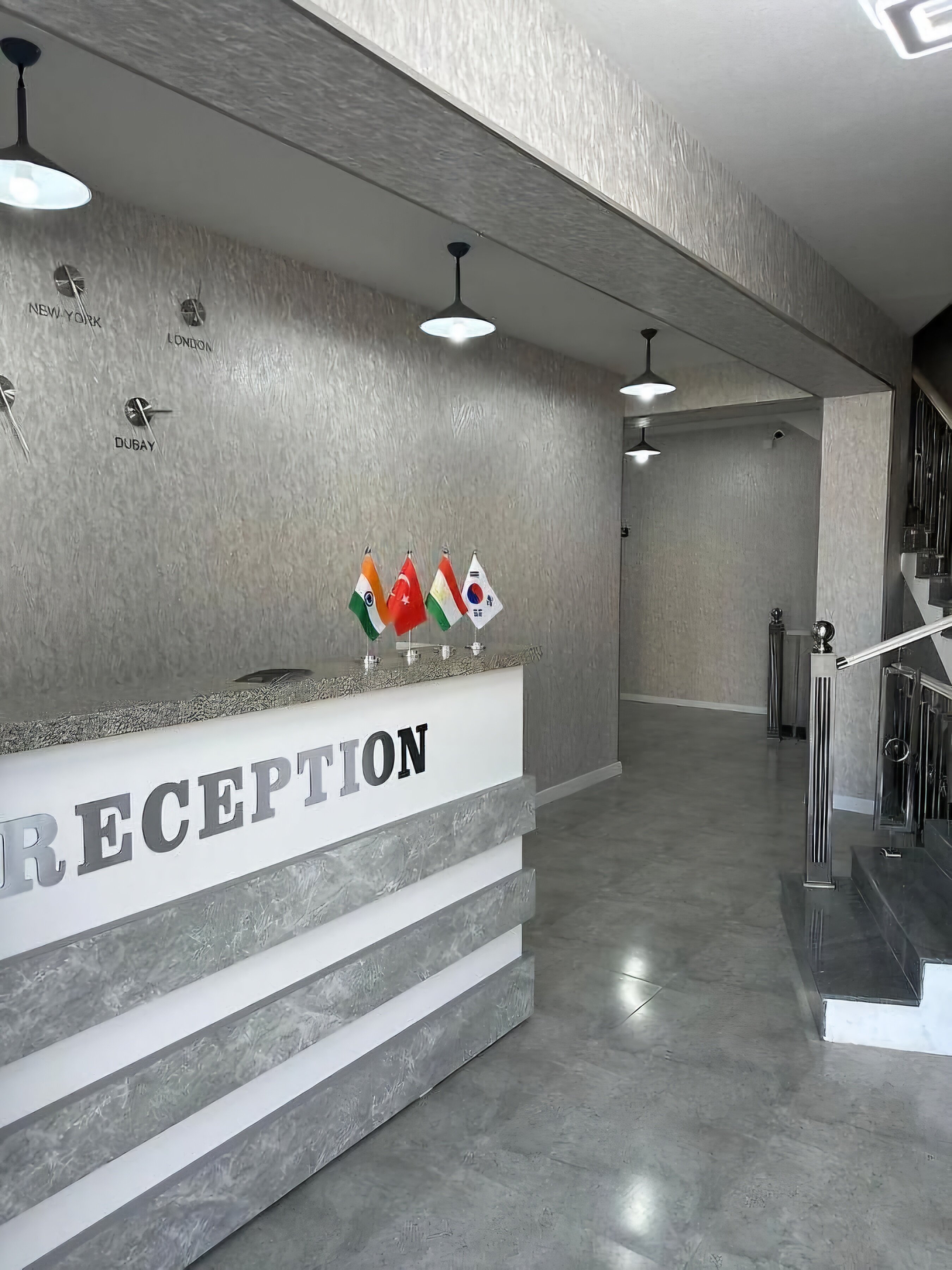 Фото Revel Hotel