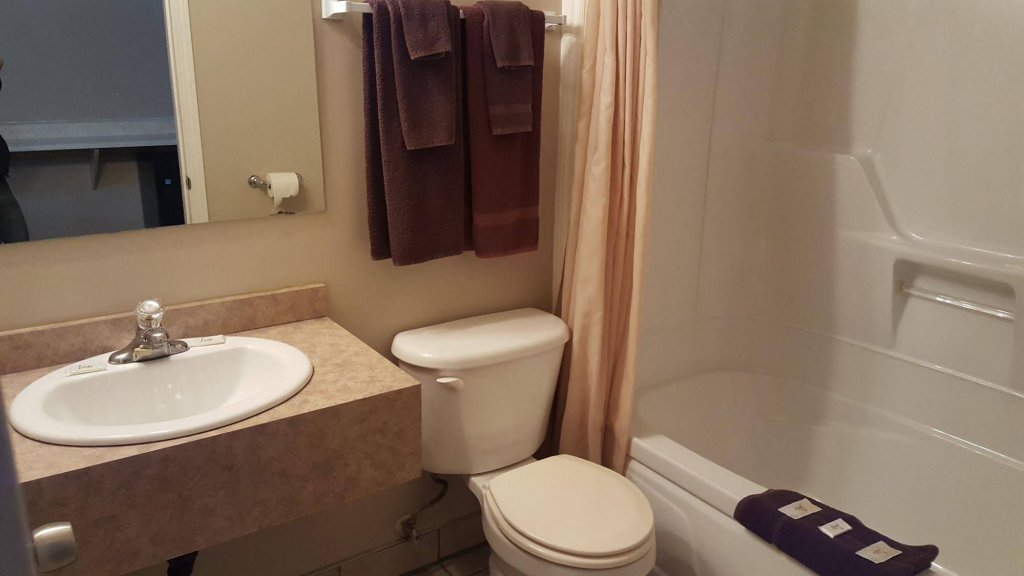 Фото Aspen Motor Inn