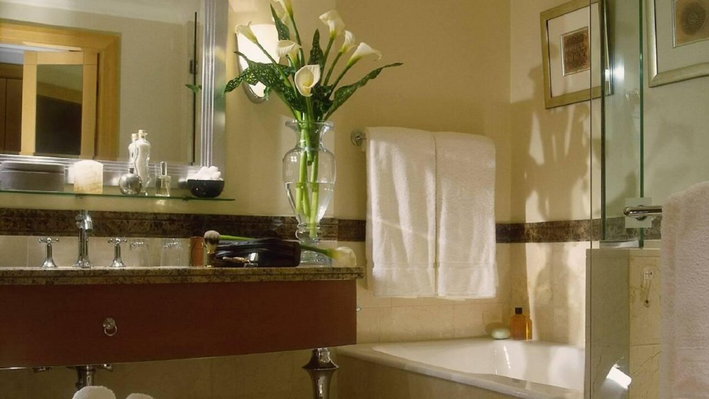 Фото Four Seasons Hotel Amman