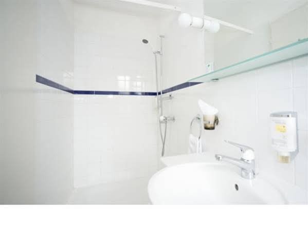 Фото Hotel Kronenhof