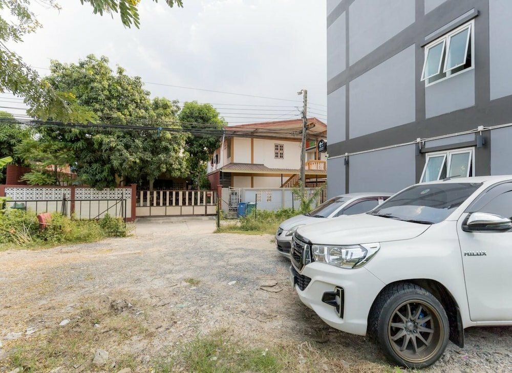 Hotel Middlewayhouse by Oyo Rooms, Bangkok, photo