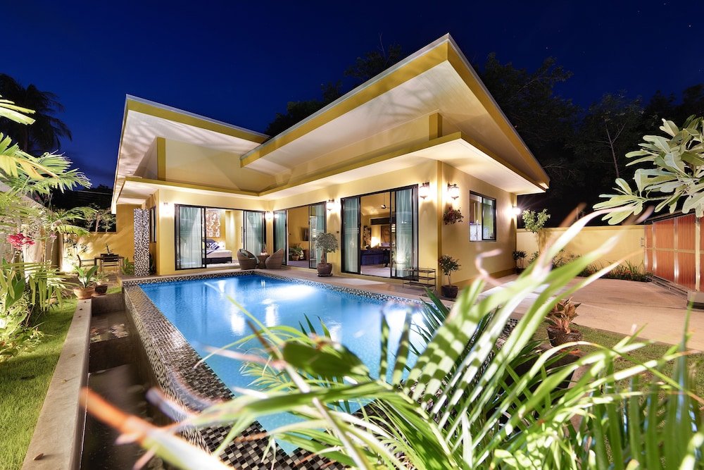 Фото 3-Bedroom Villa Baan Kluay Mai with Private Pool