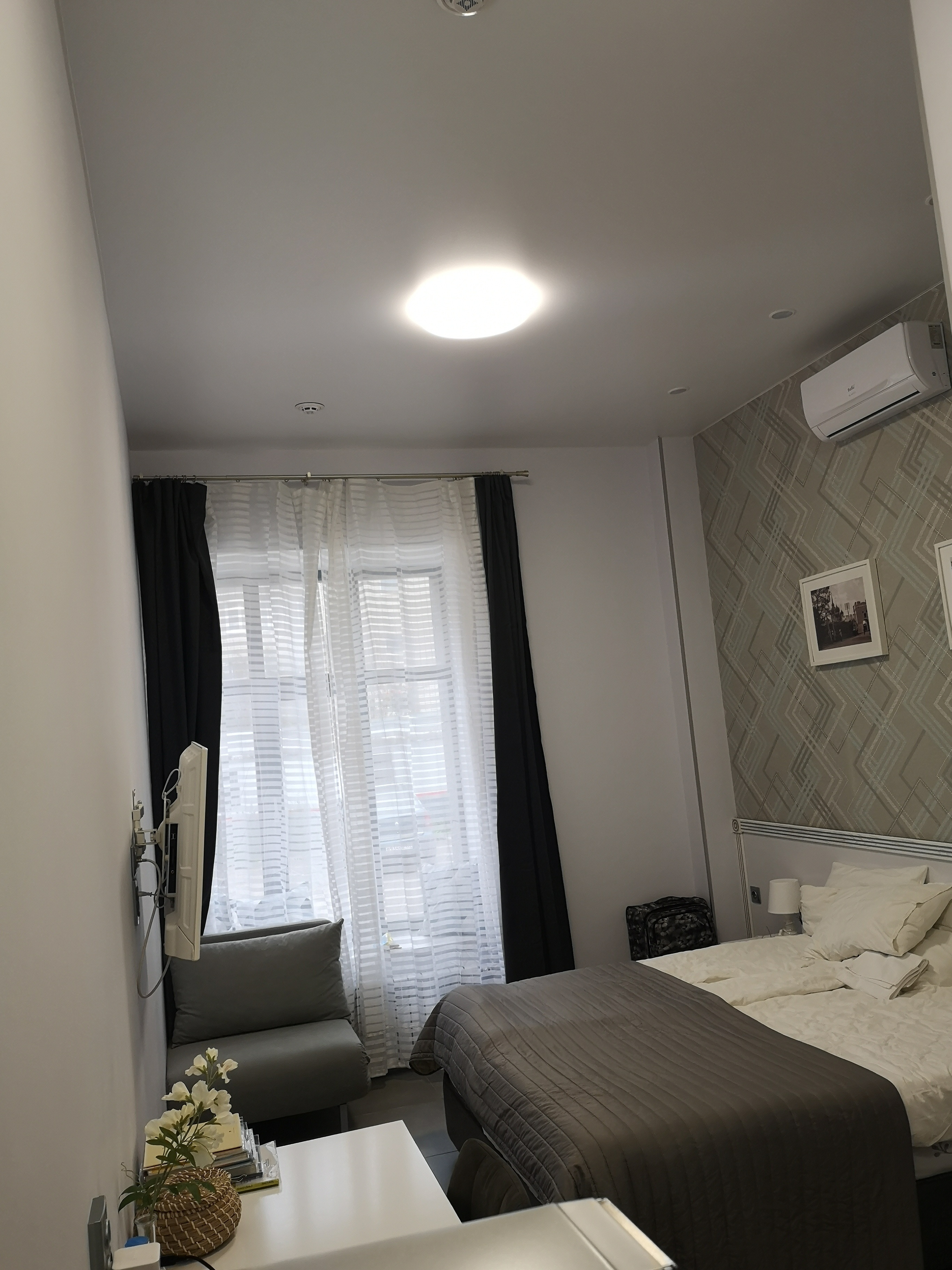 Фото Метро Отель