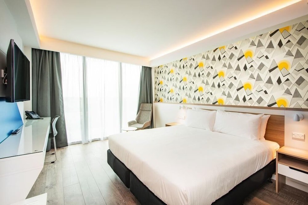 Фото Carnmore Hotel Christchurch