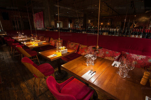 Гастробар "Blush Wine Bar" / "Блаш вайн бар", Москва: бронирование, цены, меню, 