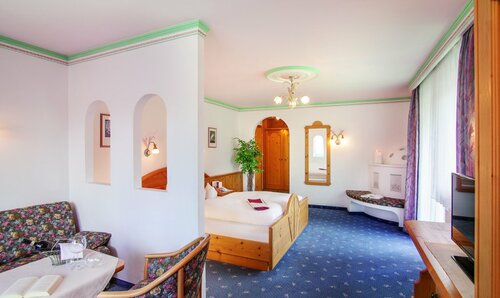 Гостиница Alpenhotel Karwendel - Adults Only в Лойташе