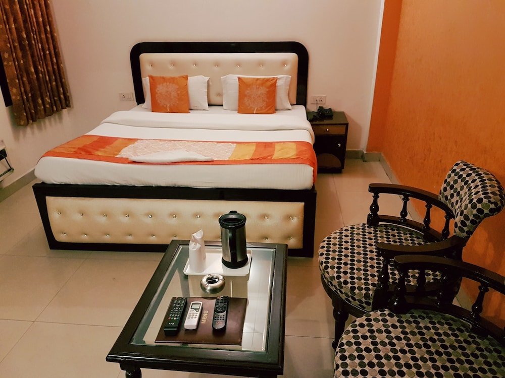 Фото Treebo Trend Paras International