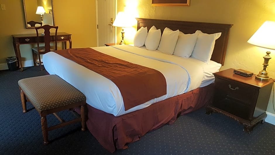 Фото Senate Luxury Suites