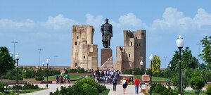 Pylons of Ak-Saray Palace Arch (Kashkadarya Region, Shakhrisabz, Oʻrda mahalla fuqarolar yigʻini), landmark, attraction