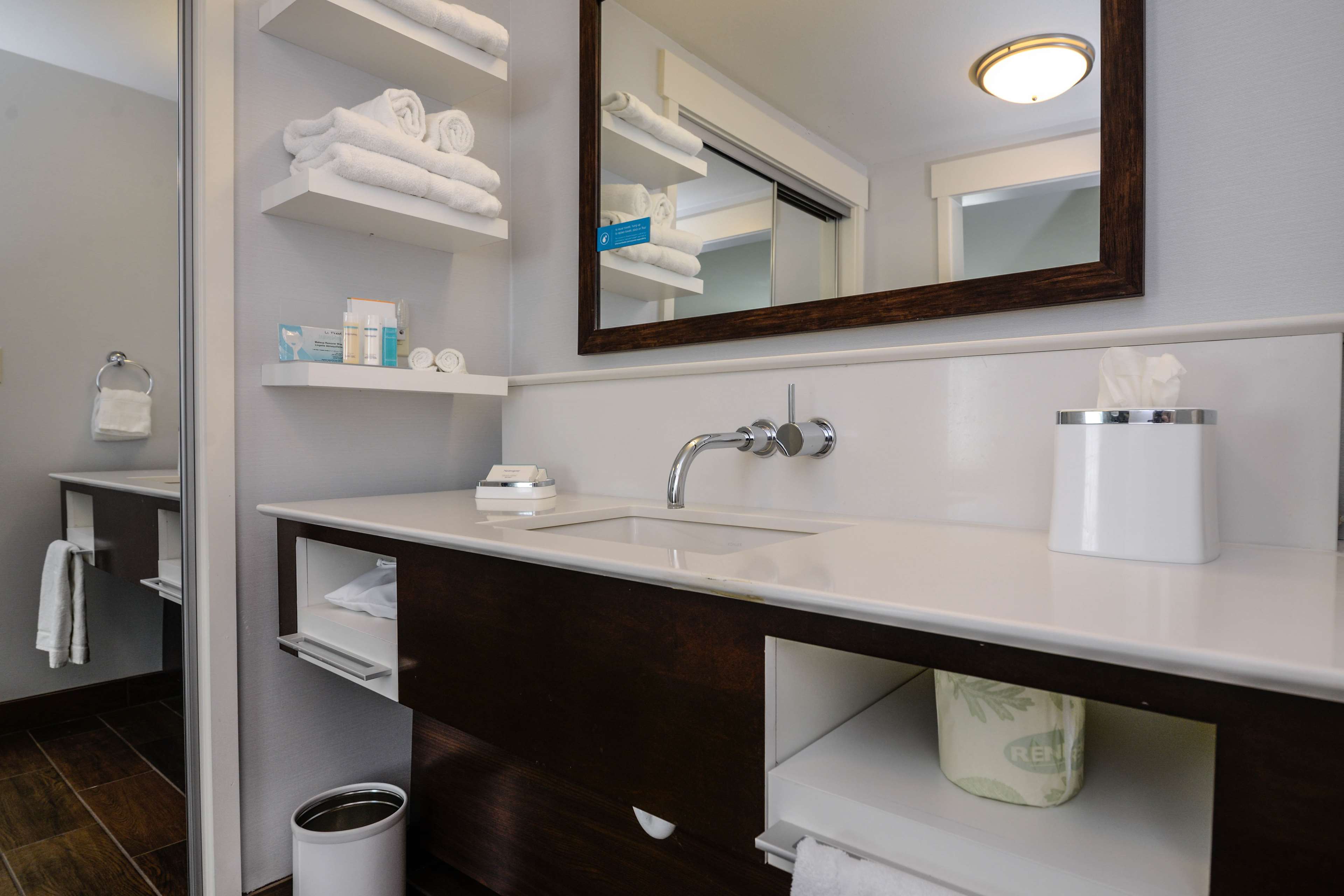 Фото Hampton Inn Brighton