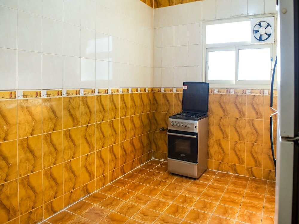 Фото Oyo 525 Rose Plaza1