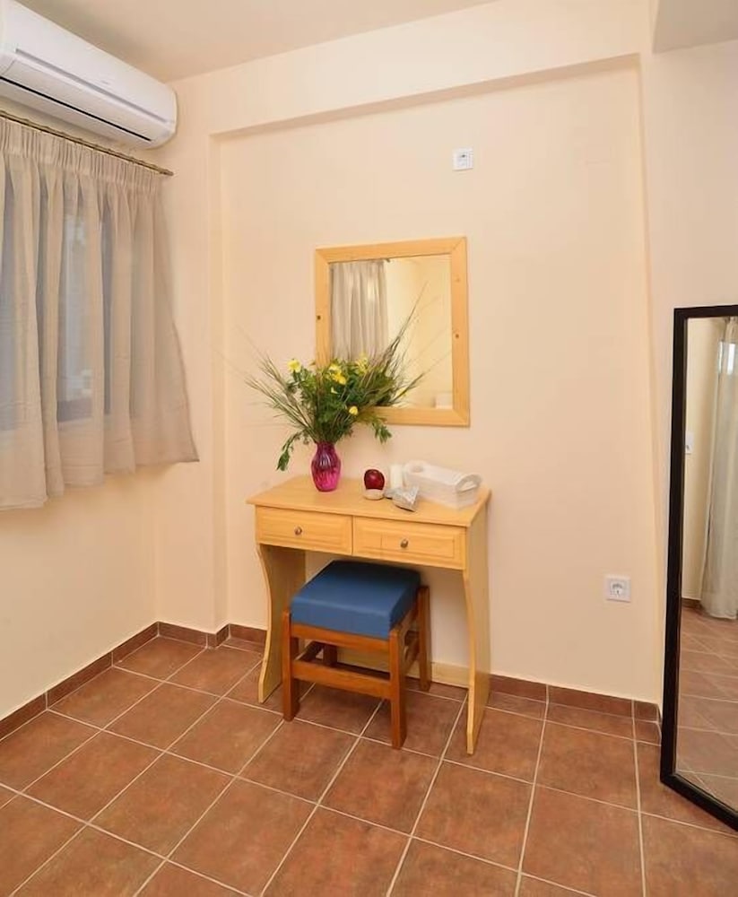 Фото Themis Stone Villa