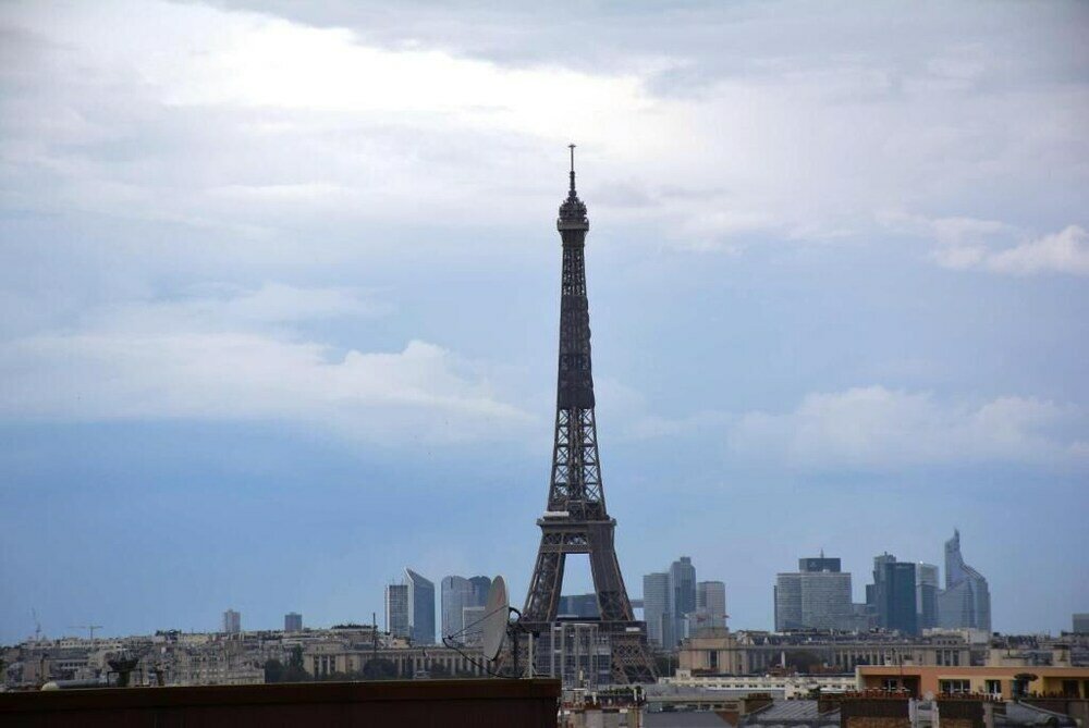 Фото Hôtel Les Artistes