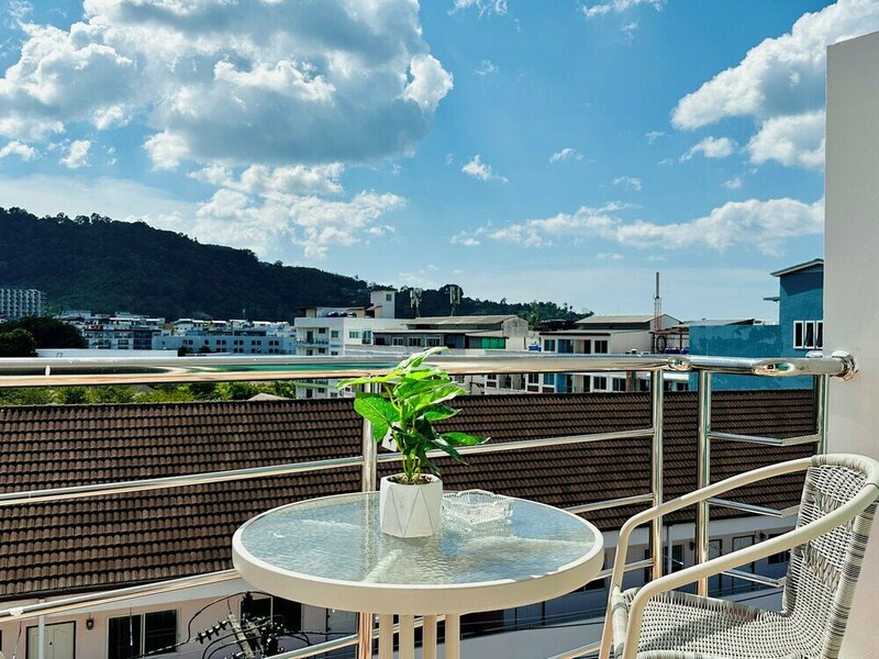 Гостиница T & C Hotel Patong Beach