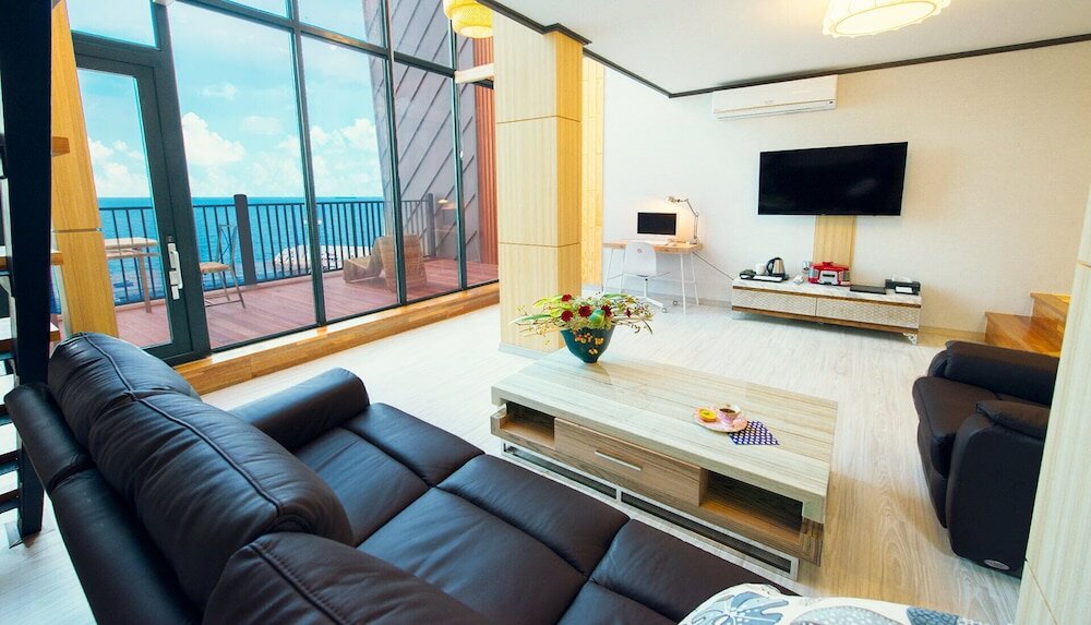 Фото Sun&Moon Pool Villa