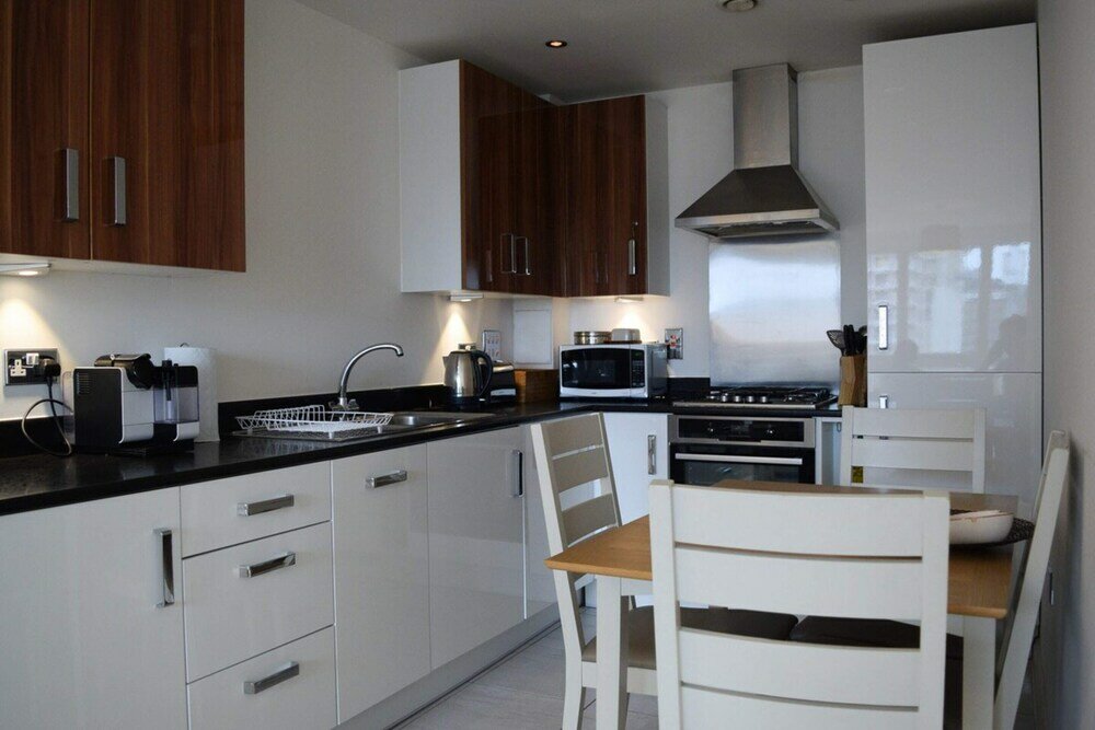 Фото Flawless Apartment in Notting Hill